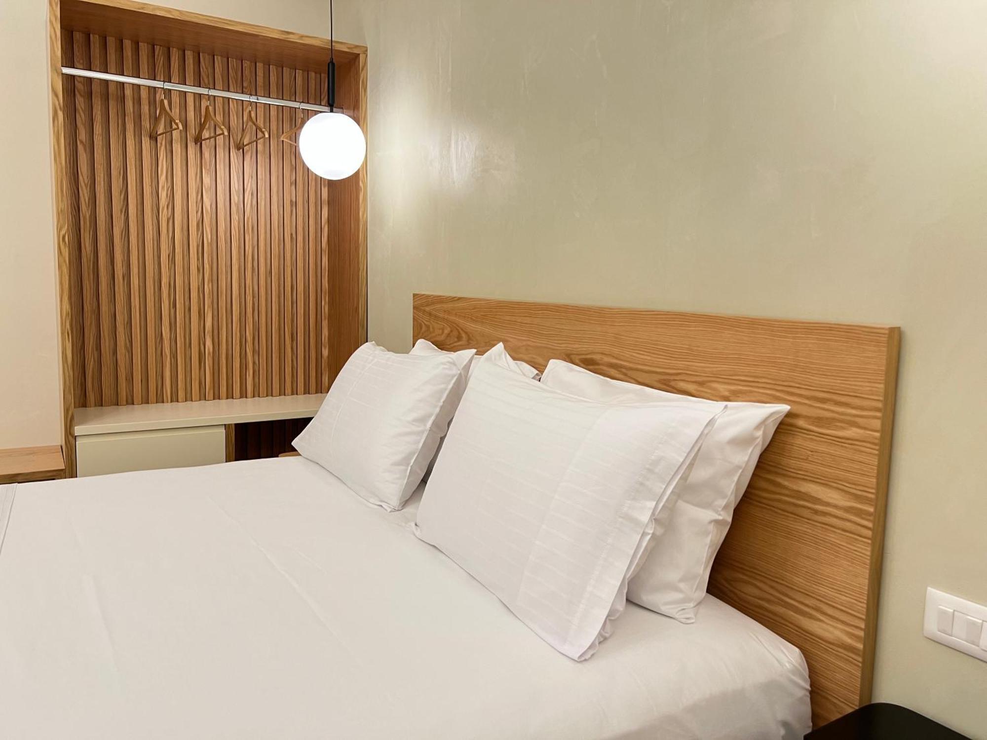Elpis Guest House ฮีมาเรอ ภายนอก รูปภาพ