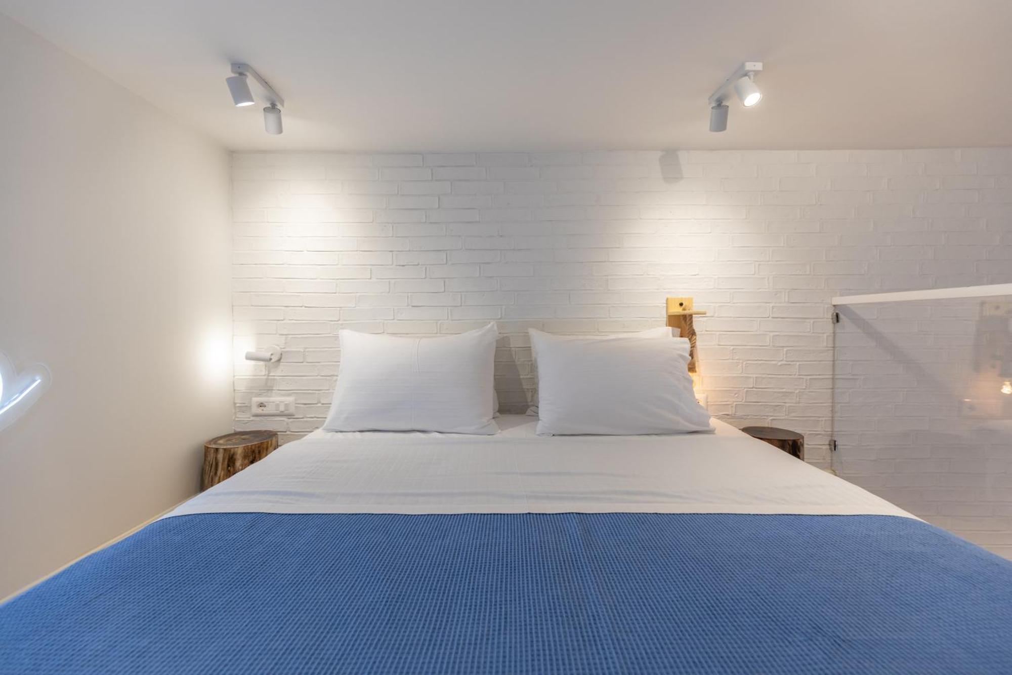 Elpis Guest House ฮีมาเรอ ภายนอก รูปภาพ